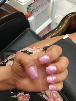 logo-pink