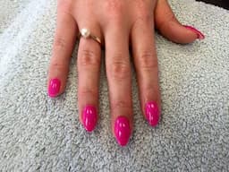logo-pink