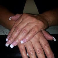 logo-pink
