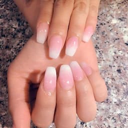 logo-pink