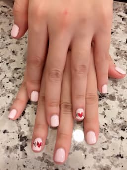 logo-pink