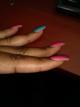 logo-pink