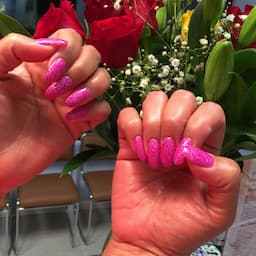 logo-pink