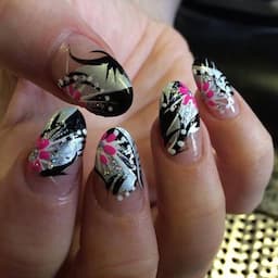 logo-pink