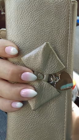 logo-pink