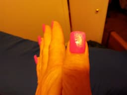 logo-pink