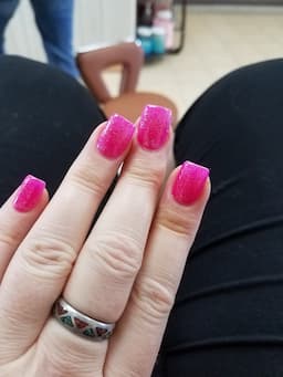logo-pink