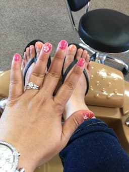 logo-pink