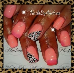 logo-pink