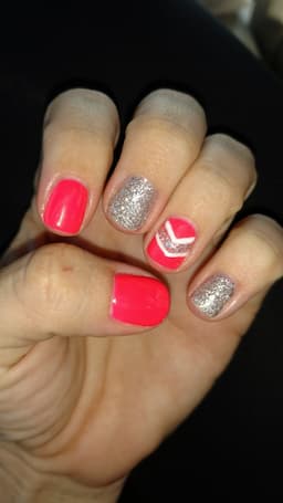 logo-pink