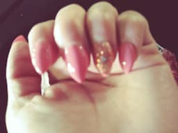 logo-pink