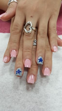 logo-pink