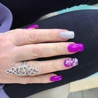logo-pink