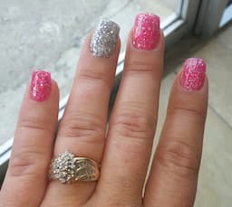 logo-pink