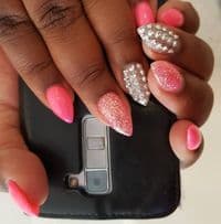 logo-pink